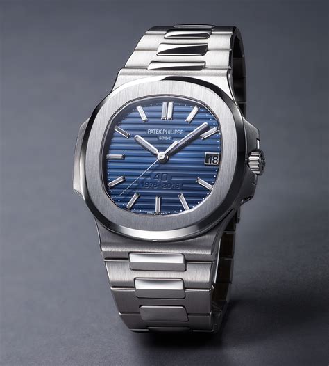 patek philippe nautilus 40.|nautilus patek price.